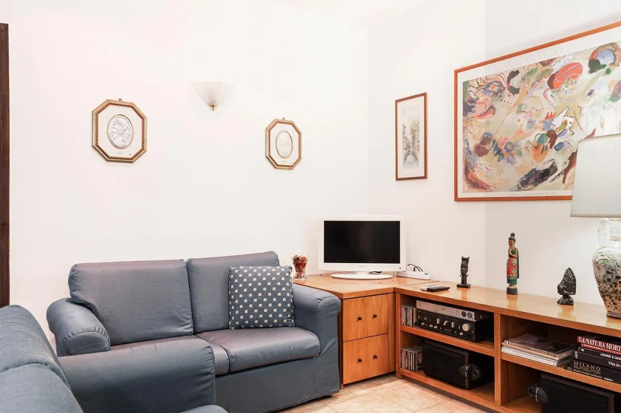 Daire Your Cozy Home In Milan - Via Rovereto İtalya